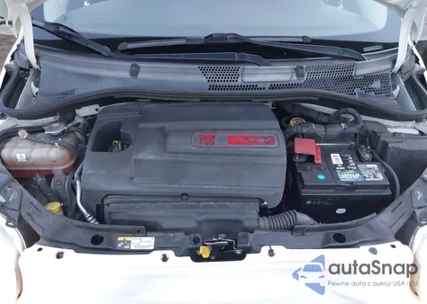 2013 Fiat 500 Pop z USA, uszkodzony, nr VIN 3C3CFFAR2DT739489